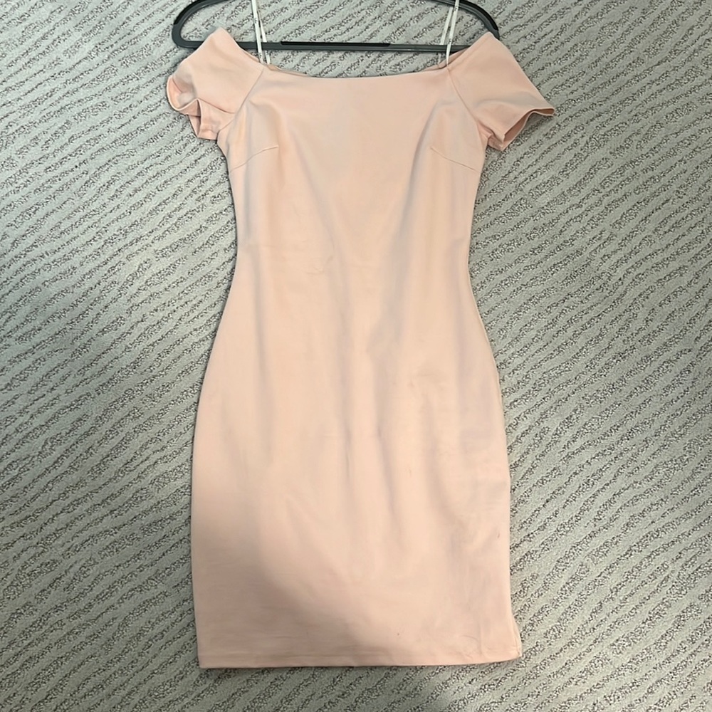 Lulu’s Off the Shoulder Body-Con Dress
